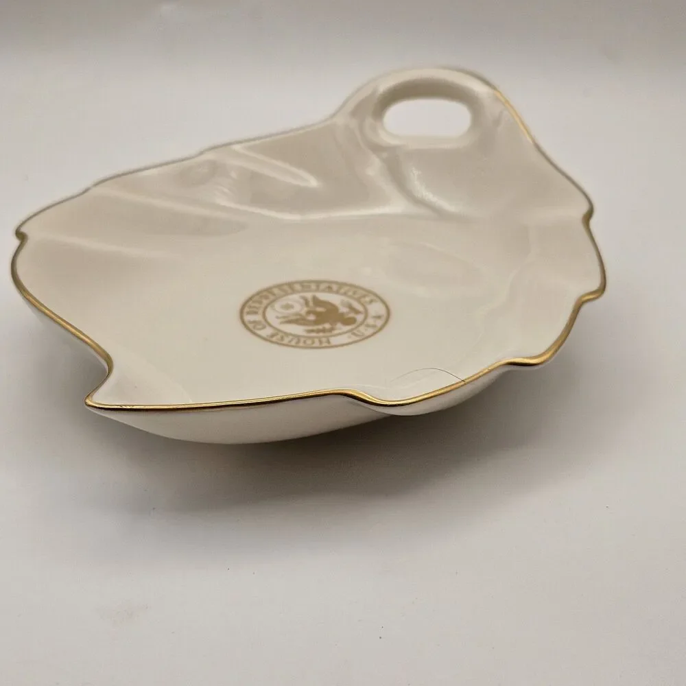 Lenox US House of Representatives Pickard China, Leaf Shape Candy Dish Gold Trim